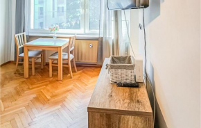 Lovely Apartment In Gdynia With Wifi